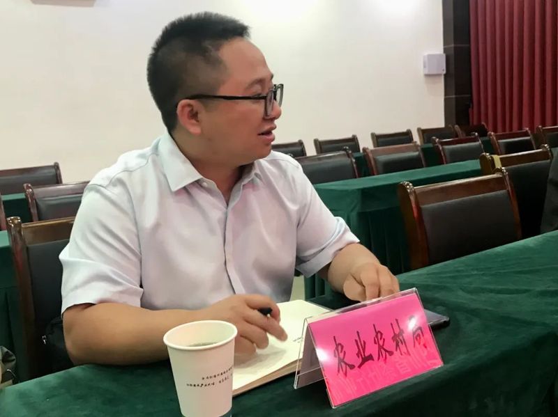 有关于五尺道上筠连县 川红工夫茶香远---《中国茶全书·四川卷》编委赴川红故里筠连县调研筠连卷编纂工作的新闻(6)