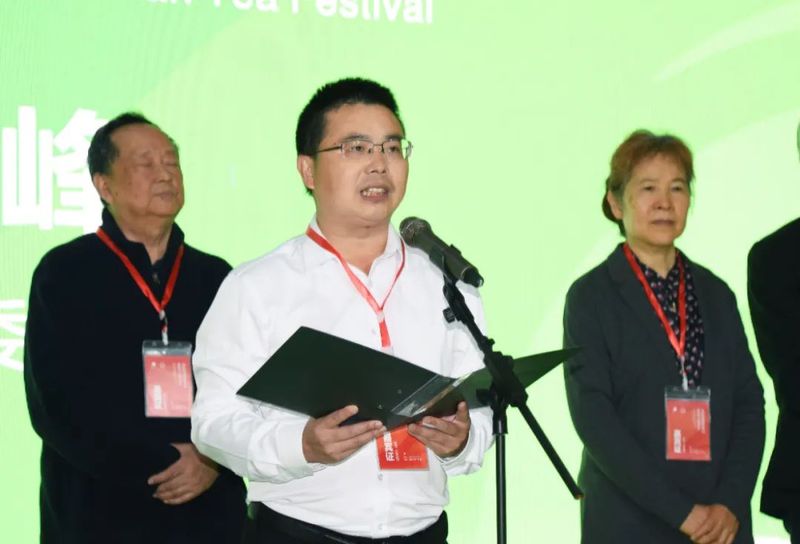 关于2022国际茶日暨四川购茶节开幕了!品茶赏器相约一起来!的相关信息(2)