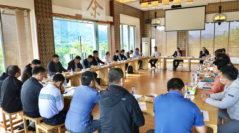 有关于市委市政府举办武夷山“企业家下午茶”活动的相关内容