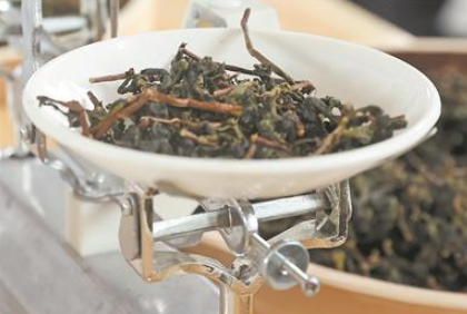 有关于安溪铁观音斗茶斗出“新风尚”的最新消息(1)
