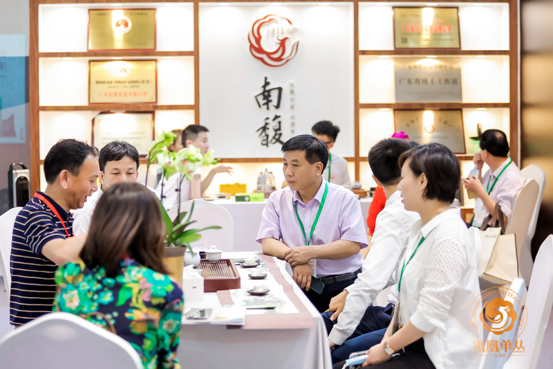 有关于做活茶文章，做强茶企业，做优茶品牌！2022潮州工夫茶大会圆满落幕！的信息(9)