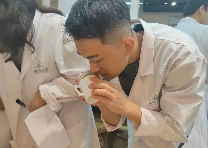 有关于闷声持续办大事,海茶会斗茶中国行再办13场!的相关信息(28)