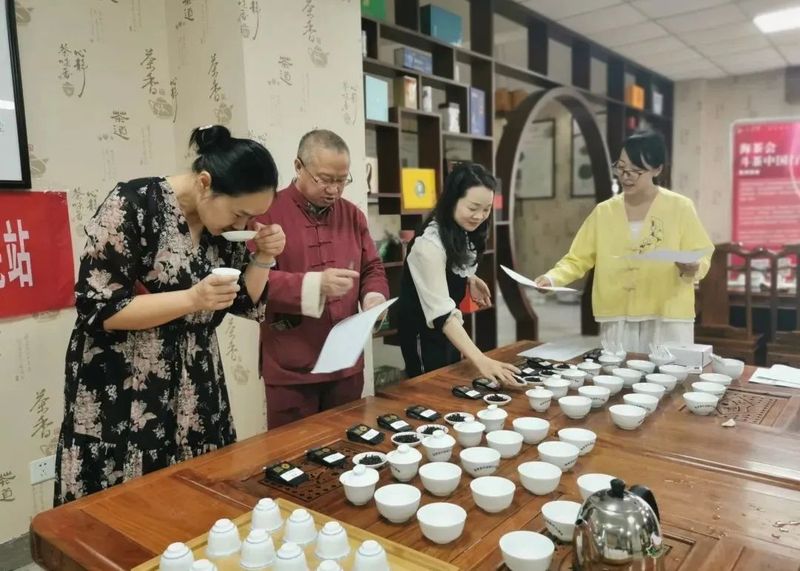 有关于闷声持续办大事,海茶会斗茶中国行再办13场!的相关信息(40)