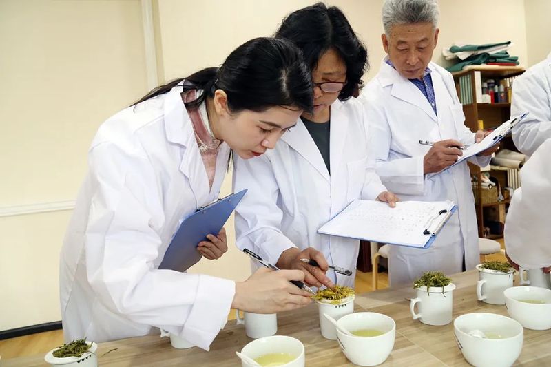 有关于凤冈锌硒茶品鉴活动奖项花落谁家？的新闻(12)