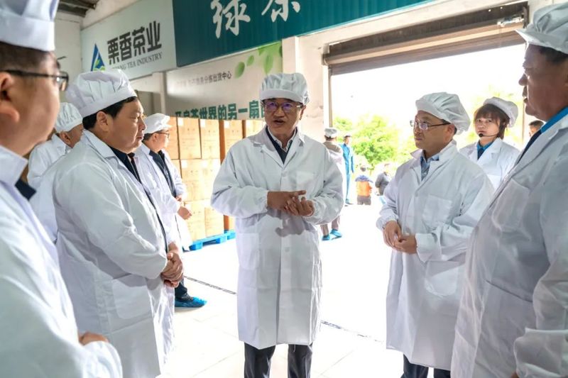 有关于慕德贵来湄潭调研要求：确保第14届贵州茶博会办出成效办出特色的资讯