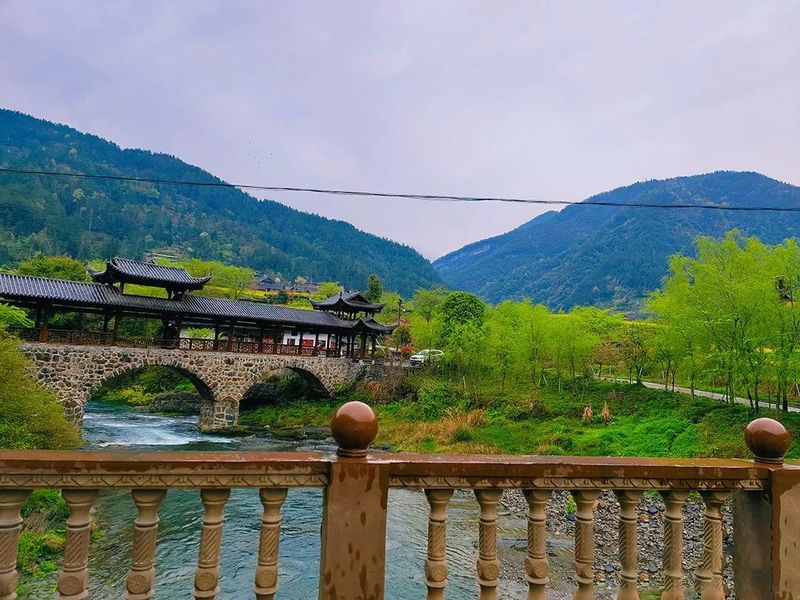 有关于2022全国茶旅精品线路候选线路欣赏：世界硒都古寨茶旅融合精品线路的消息(5)