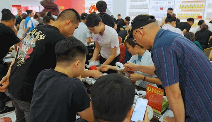有关于“王”的盛宴！18万“醉西施”茶王品鉴会揭开面纱！的消息(4)