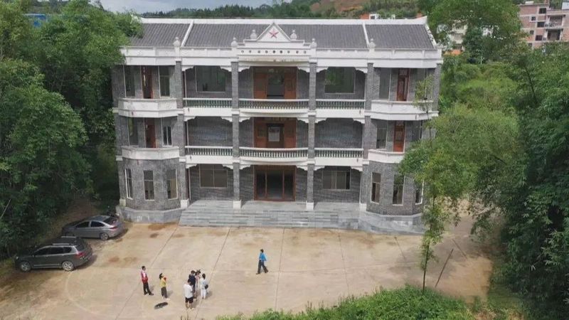 有关于六堡镇:茶旅融合走出乡村振兴新路子的相关内容