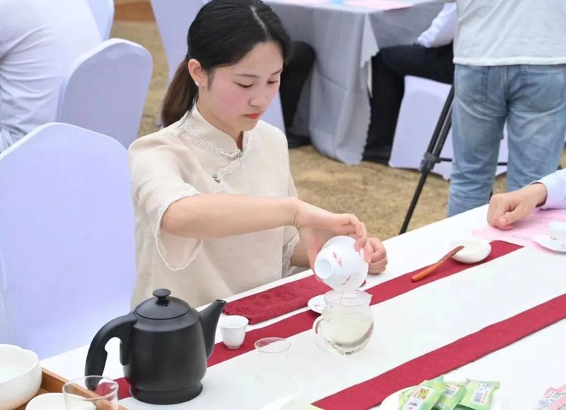 关于2022年全省春季斗茶赛,遵义产生三个茶王的相关内容(1)