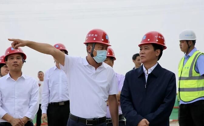 关于赵贡桥到安顺区县调研培育壮大茶产业市场主体工作的资讯(1)