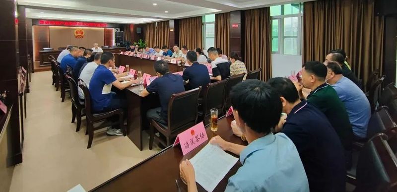 有关于福鼎市召开茶产业发展专题工作部署会的信息(1)