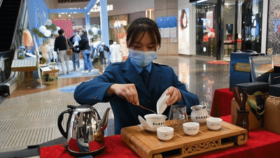 有关于南明河畔茶飘香 贵州绿茶“四进”忙的信息(1)