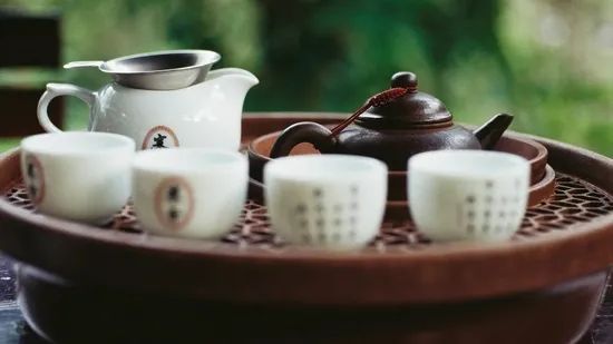 有关于英国人下午茶文化背后不为人知的故事的内容(2)