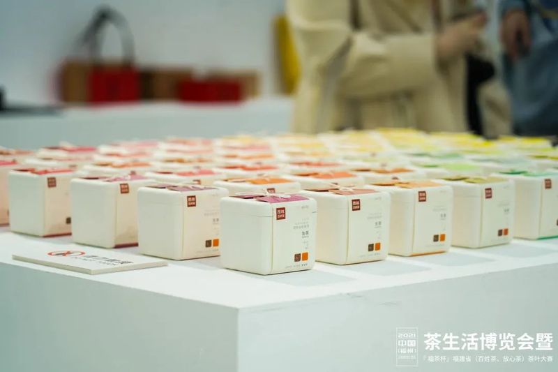 有关于冷泡茶盯上“不喝奶茶”的年轻人的最新消息(3)