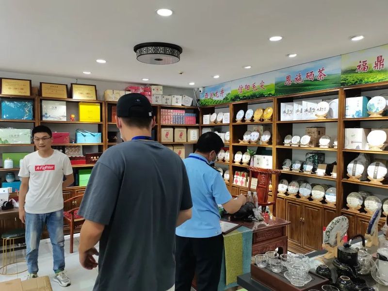 有关于严厉打击!“一红一绿”武汉市场整顿专项工作持续进行中!的新闻(2)