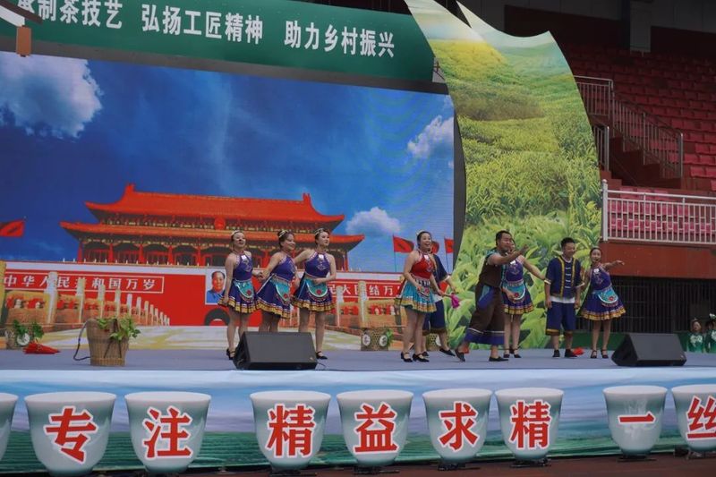 关于36名选手在2022年贵州技能大赛——“石阡苔茶杯”第十一届手工制茶技能大赛中获奖的内容(1)