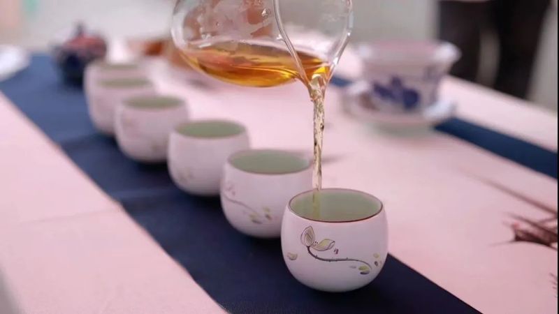 关于第14届贵州茶产业博览会六盘水分会场活动举行的内容(6)