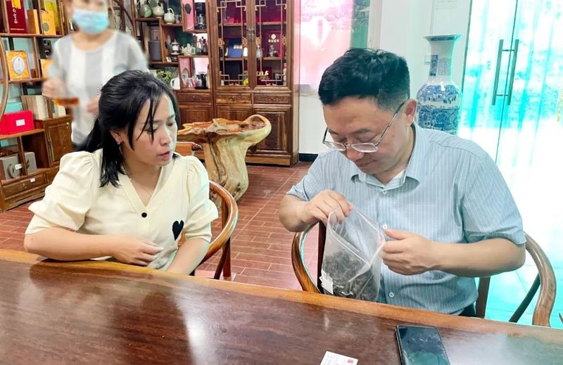 有关于平利县供销社组织考察“泾阳茯茶”产业的相关信息(12)