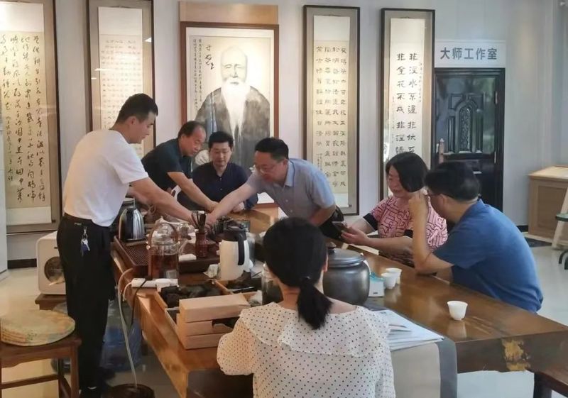 有关于平利县供销社组织考察“泾阳茯茶”产业的相关信息(13)