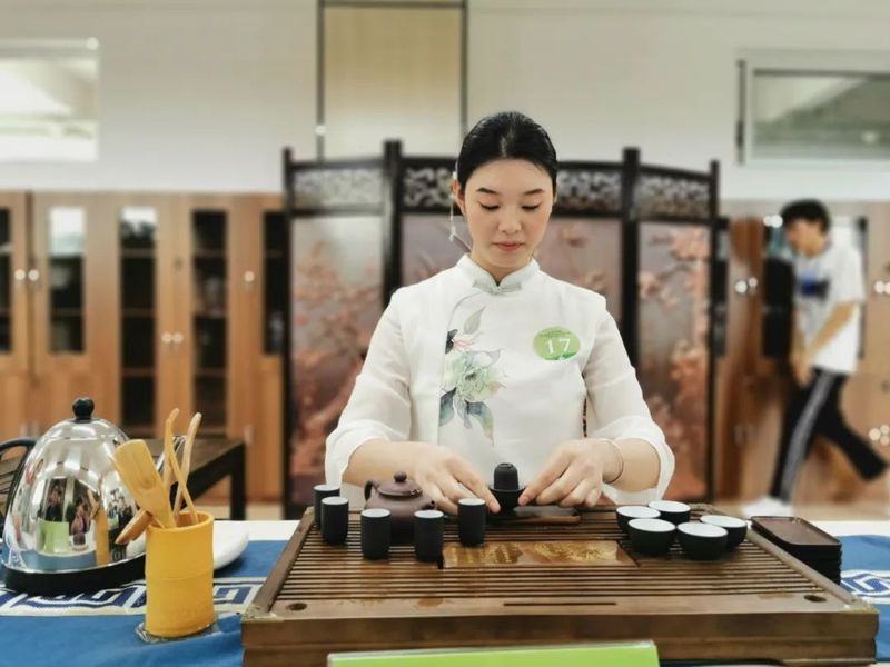 关于提质培优 赋能增值--​四川达州职业技术学院建成茶产业振兴的“人才摇篮”的资讯(2)
