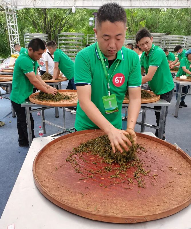 关于以茶会友 与茶同行的最新消息(4)