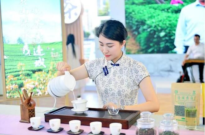 有关于重庆市第五届“斗茶大赛”获奖名单揭晓 五款茶叶夺魁的最新消息(3)