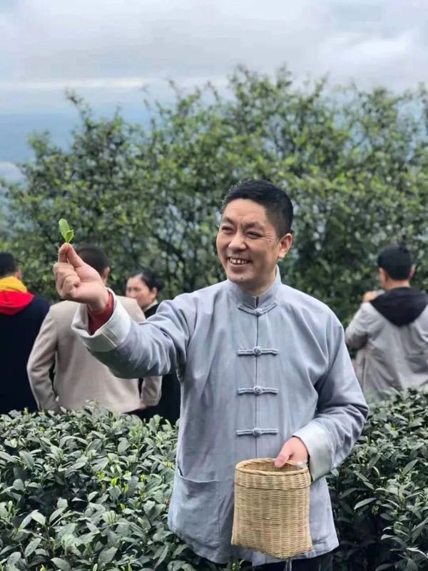 关于“蒙山派长嘴铜壶掺茶技艺”列入江苏南通市崇川区非物质文化遗产保护名单的内容(3)