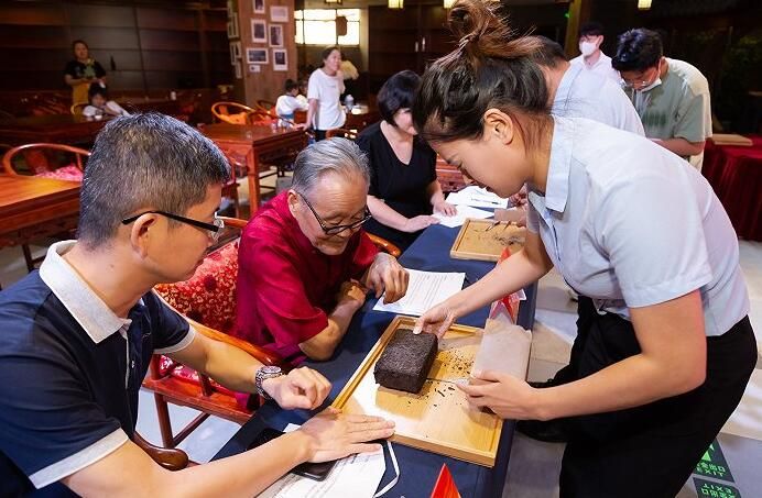 有关于2022年陕西省茶叶加工工职业技能竞赛西咸新区选拔赛正式举行的新闻(3)