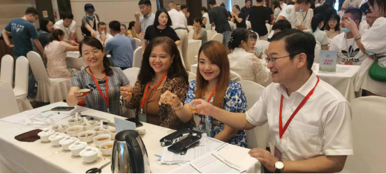 有关于首届南平市“万斤好茶等您来”（武夷山专场）现场交易会顺利举办的资讯(19)