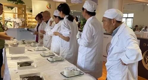 关于”茶商盛会即将开启”“袋泡茶迎来发展期”“安溪铁观音茶文化系统”的相关信息(7)