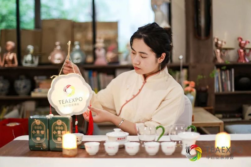 有关于印象济南·泉城茶会 ： 夜聚汲泉煮香茗，清芬满杯惹人醉的最新消息(10)