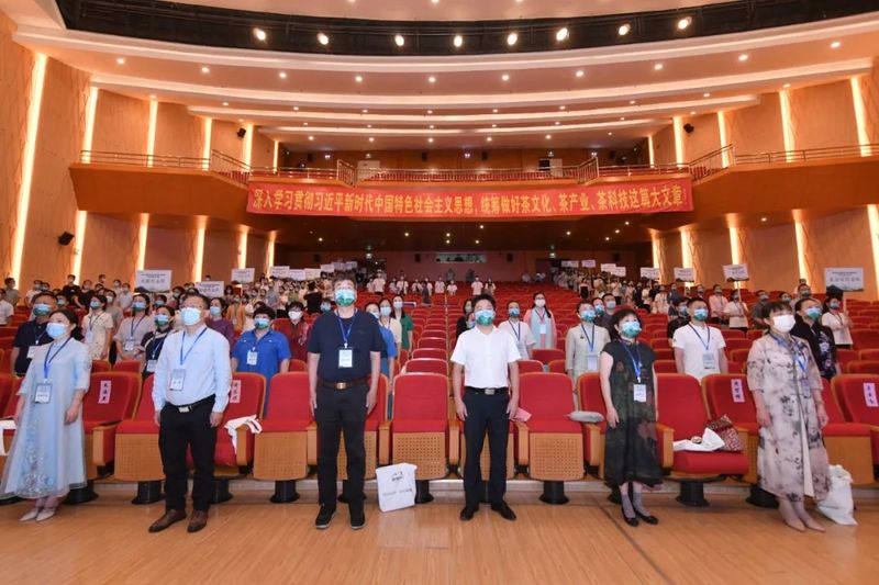 关于全国竞赛:弘扬中华优秀茶文化——第五届全国茶业职业技能竞赛茶艺竞赛总决赛在江西遂川开幕!的新闻(3)