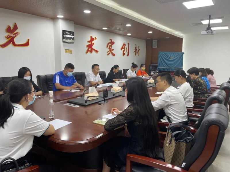 有关于贵州省第一届职业技能大赛茶艺(国赛)即将于19日拉开帷幕的新闻(6)