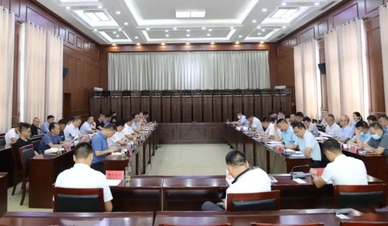 有关于镇巴县召开茶产业发展座谈会的最新消息