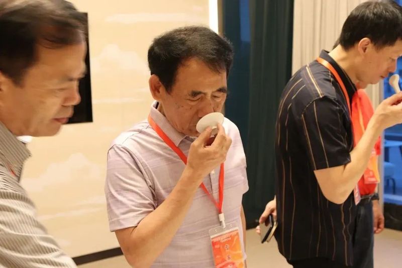 关于2022年首届非物质文化(大红袍)拼配技艺大赛举行的资讯(7)