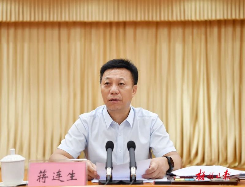 关于努力打造联农带农富农特色产业,梧州六堡茶产业发展推进会召开的内容(1)