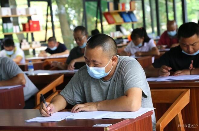 有关于茶香四溢 高手对决!云南省21名“茶匠”齐聚普洱同台竞技的信息(2)