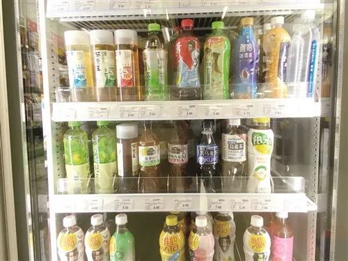 有关于苦熬十年,是什么让无糖茶饮料迎来大爆发?的消息