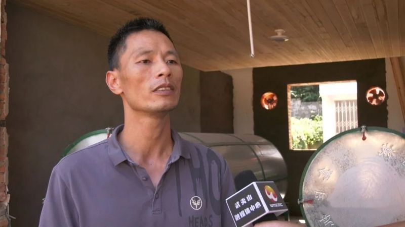 有关于带领茶农共同致富 上梅乡茶景村“共享”茶厂正加紧建设的内容(2)