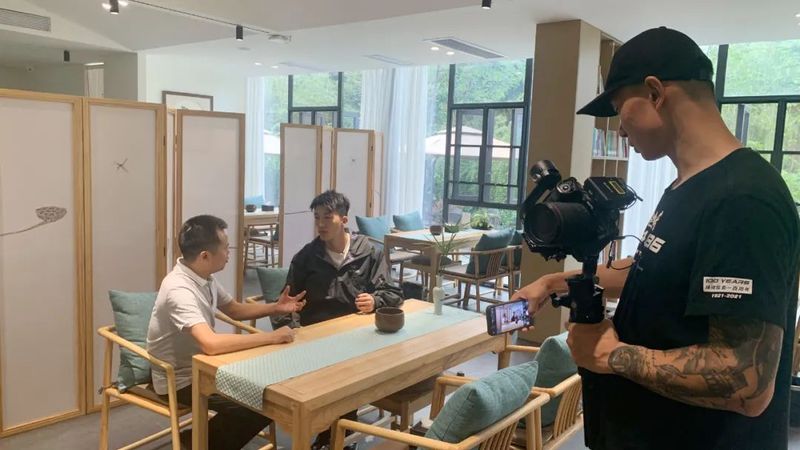 关于四川观察走进茶店子茶文化公园的新闻(14)