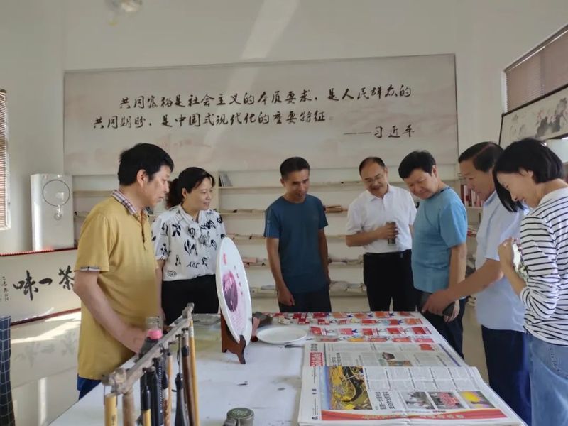 有关于民革临沂市兰山支部开展“推动茶产业提质增效 助力乡村共同富裕”调研活动的信息(2)