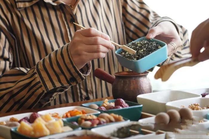 关于兰州：农村特色罐罐茶成都市新宠的相关内容(4)