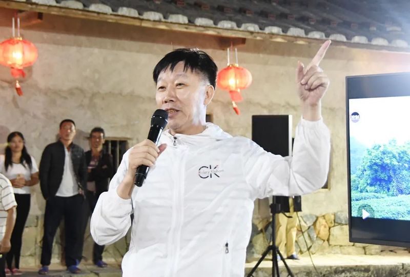 关于振兴茶产业 媒体来助力，厦门市安溪商会组织媒体记者走进安溪茶乡的相关内容(21)