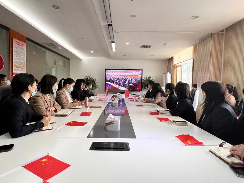 关于绘就新时代贵州茶产业发展壮美画卷一一贵州省茶行业人士聆听二十大报告激扬奋进豪情的消息(4)