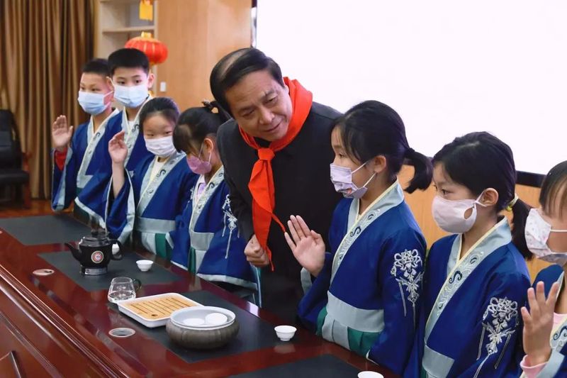 有关于重庆路小学被认定为沧州市“茶文化示范点”的相关内容(3)