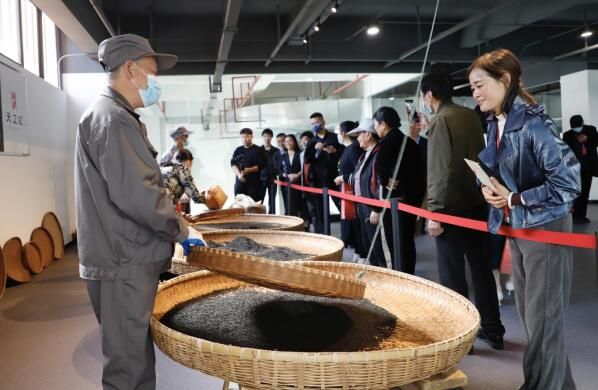 有关于祁门县：齐心奋进新征程 共展祁红新篇章的相关信息(1)