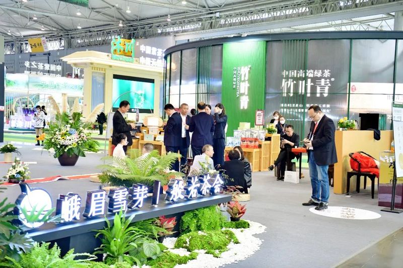 有关于为“峨眉山茶”喝彩！主题市乐山市璀璨亮相第11届四川茶博会的新闻(4)