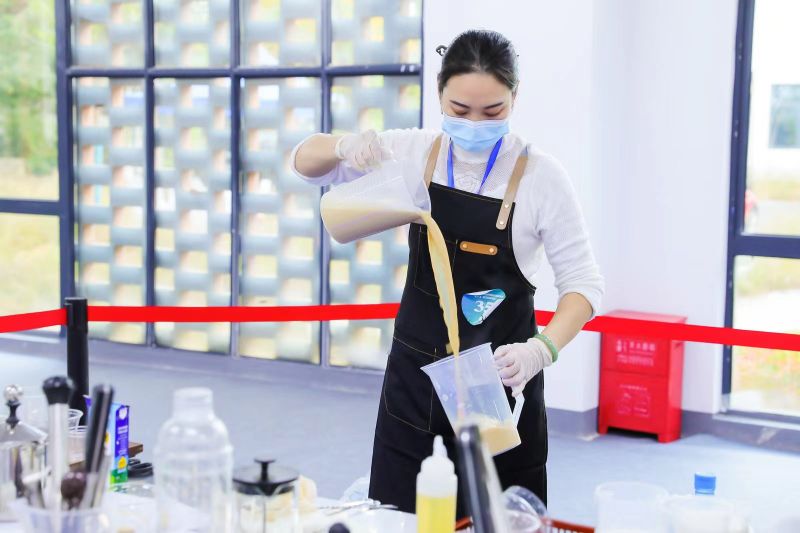 有关于2022年首届全国调饮师、第三届全国评茶员职业技能竞赛“径山茶”浙江省选拔赛顺利闭幕的消息(11)