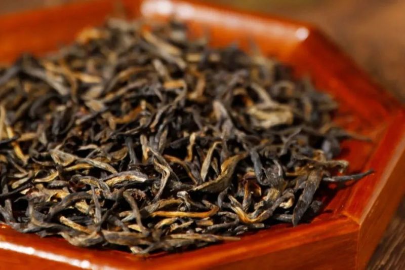 关于湖北茶礼红装焕新上市，让世界爱上湖北茶的消息(11)