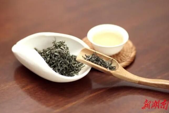 有关于长沙县:茶香飘满乡村振兴路的相关内容(2)